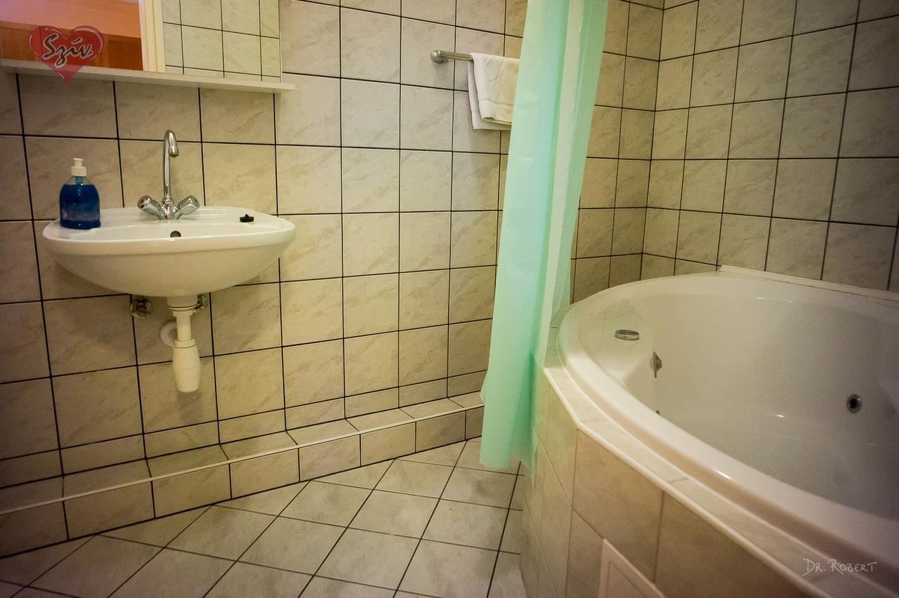 Civis Szallashely Debrecen Bagian luar foto
