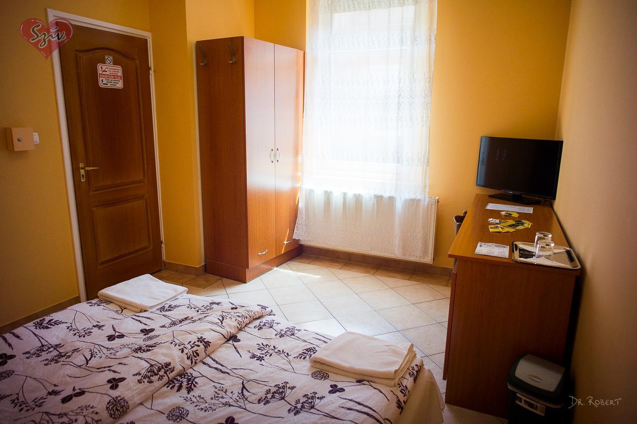 Civis Szallashely Debrecen Bagian luar foto
