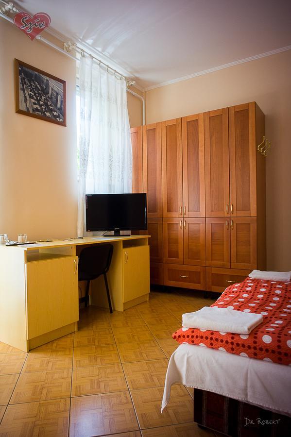 Civis Szallashely Debrecen Bagian luar foto