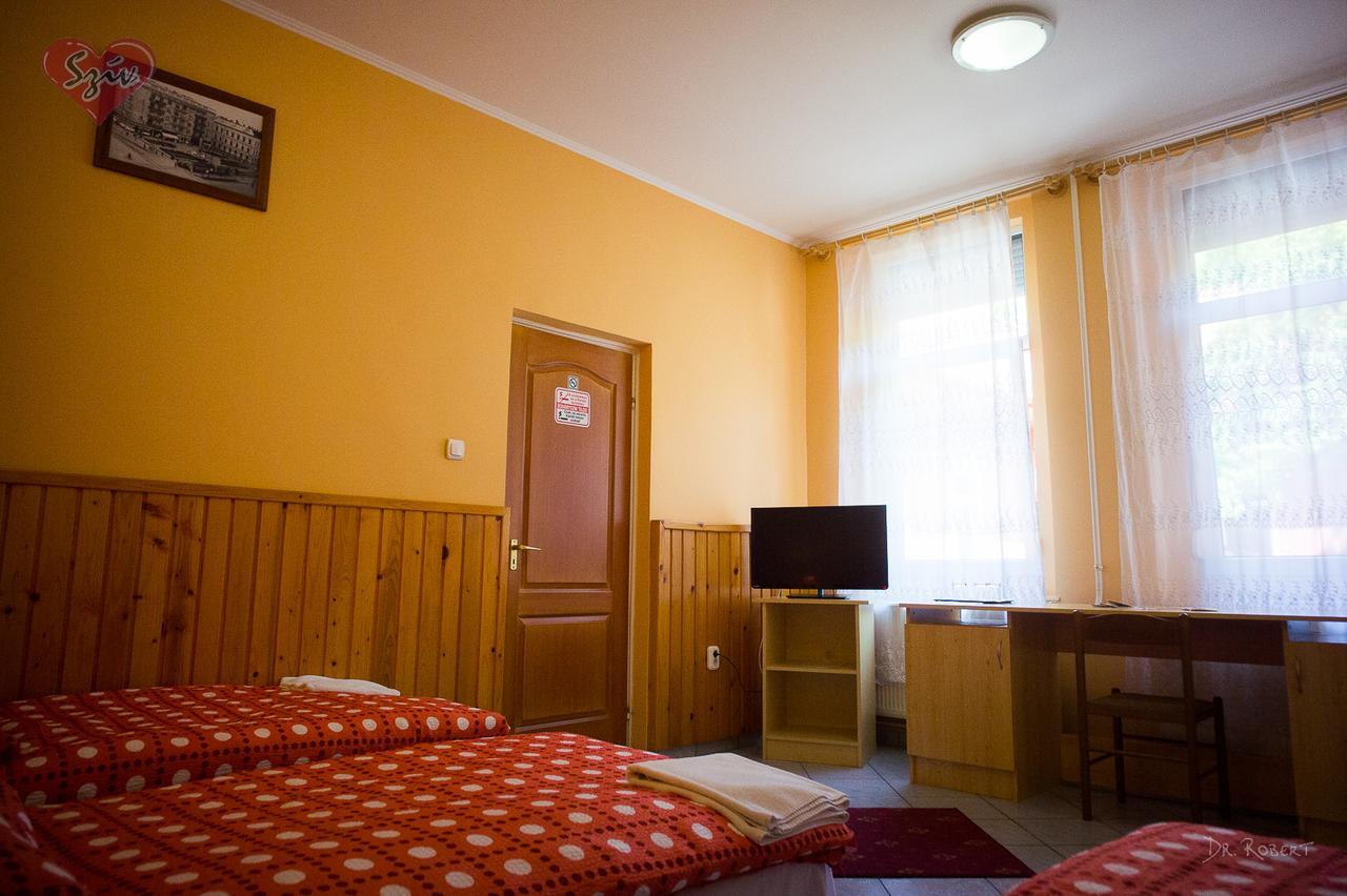 Civis Szallashely Debrecen Bagian luar foto